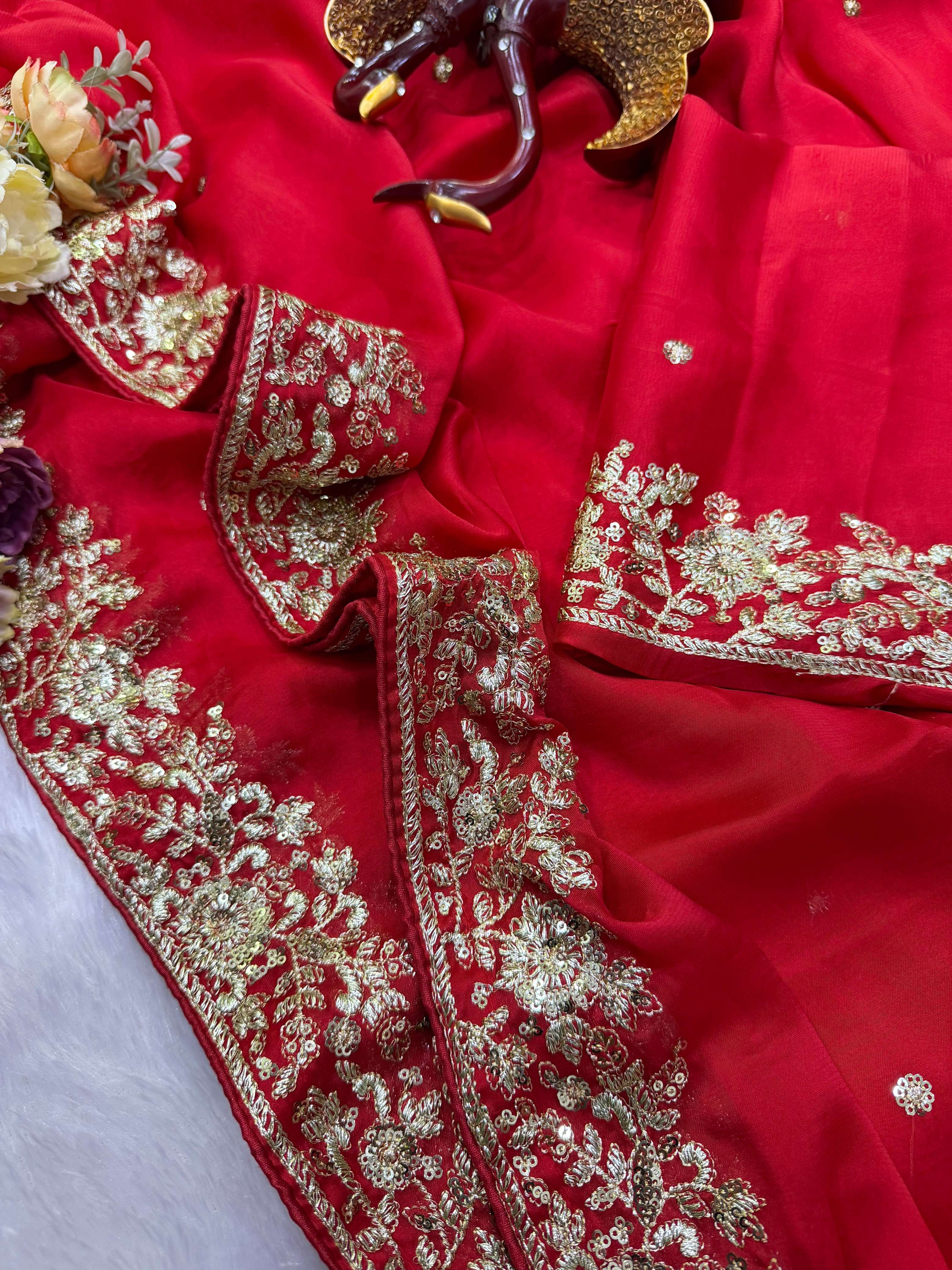KARVA CHOUTH SPECIAL PREMIUM RED COLOR SAREE  MADE OF RANGOLI SILK FABRIC RESELLER IN SURAT 5635